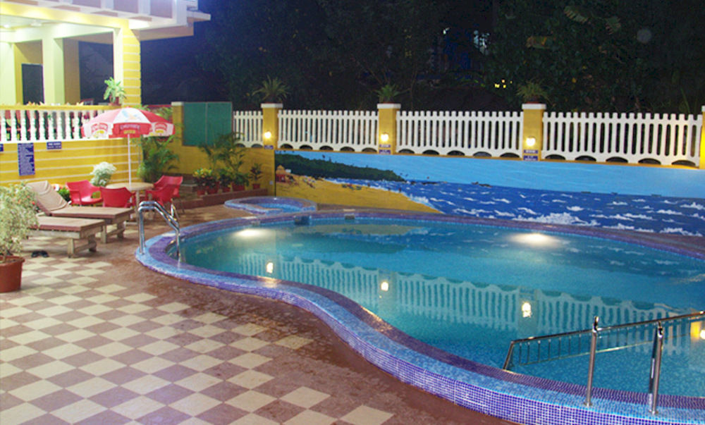 Rbr Suites Калангут Экстерьер фото