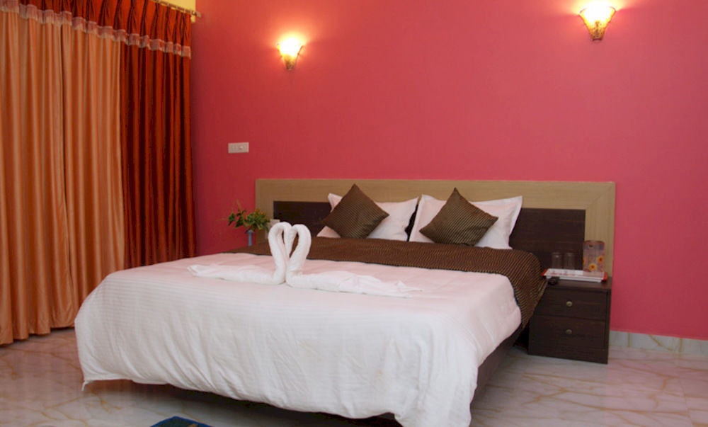 Rbr Suites Калангут Экстерьер фото